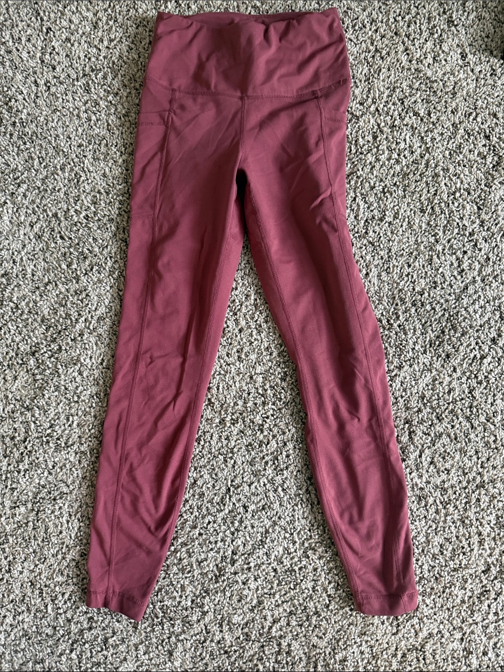High-Rise Performance Leggings in Rosewood